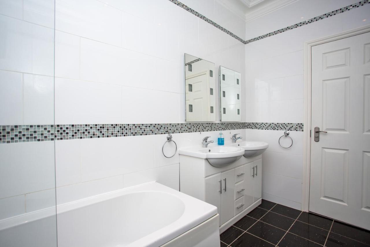 Roker Sea Front Apartments By #Shortstaysaway Sunderland  Exterior foto